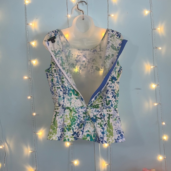 Ann Taylor Top Size 8 - Picture 3 of 4